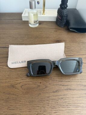Meller Rectangular Sunglasses - green